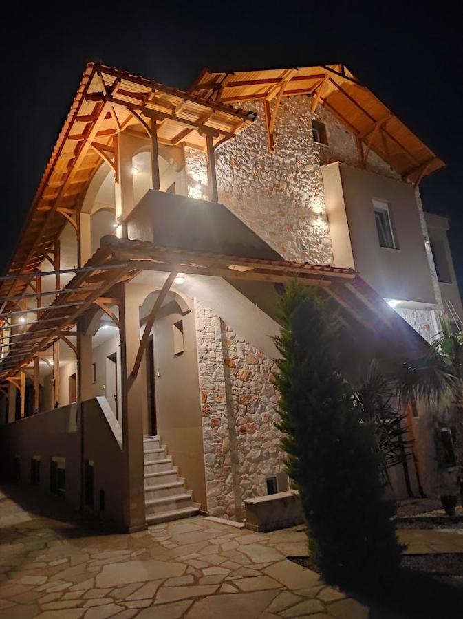 Royals Apartments Никити Экстерьер фото