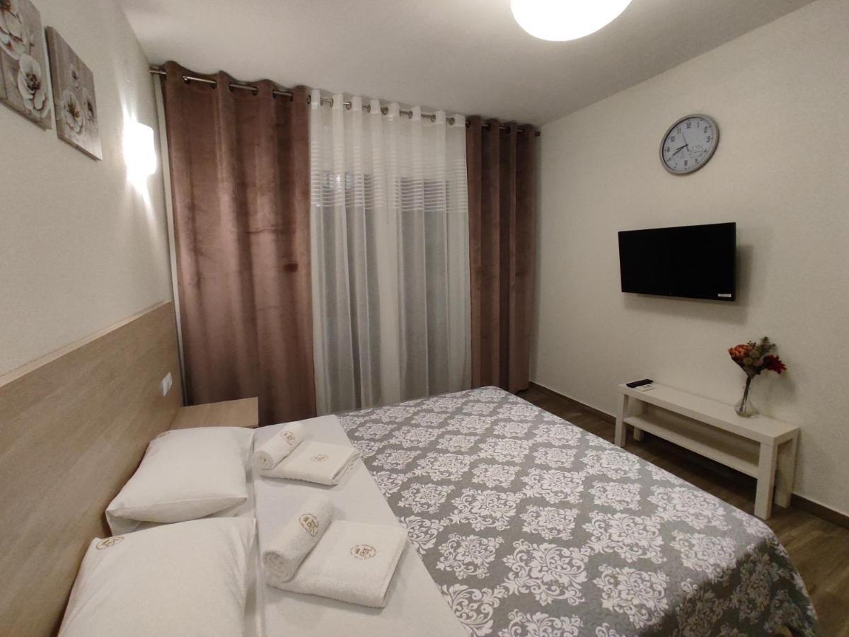 Royals Apartments Никити Экстерьер фото