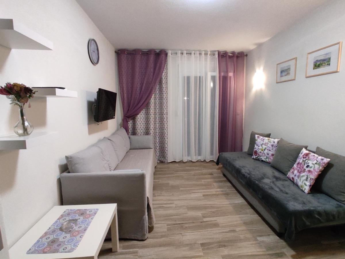 Royals Apartments Никити Экстерьер фото